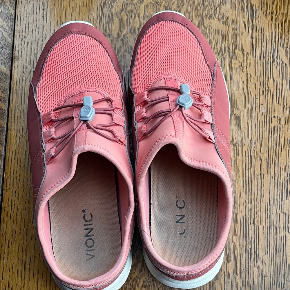 Vionic Zuri Orange/Pink and Brown Mules